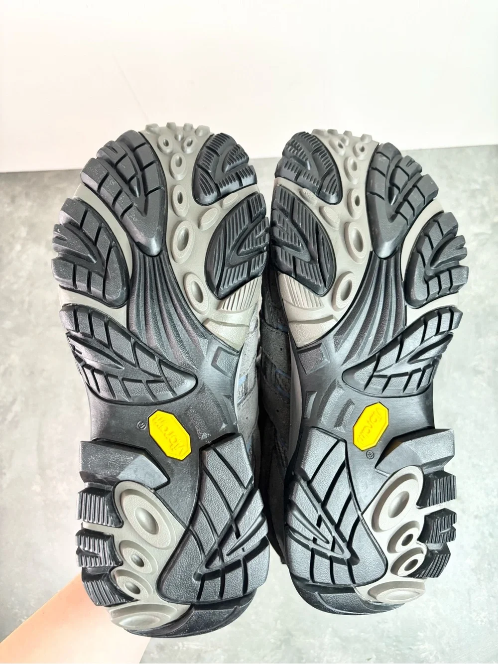 Merrell Women's Moab 3 Mid Waterproof Hiking Boots size 8 grey blue black